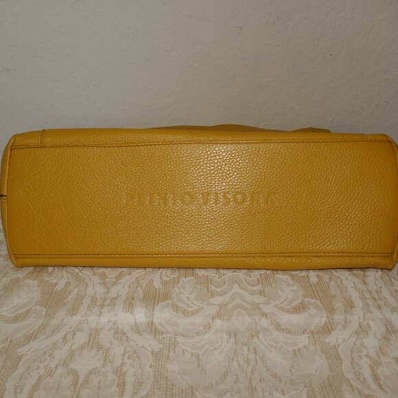 Plinio Visona Made in Italy Genuine Leather Mustard Yellow Large Crossbody Bag - Picture 8 of 14